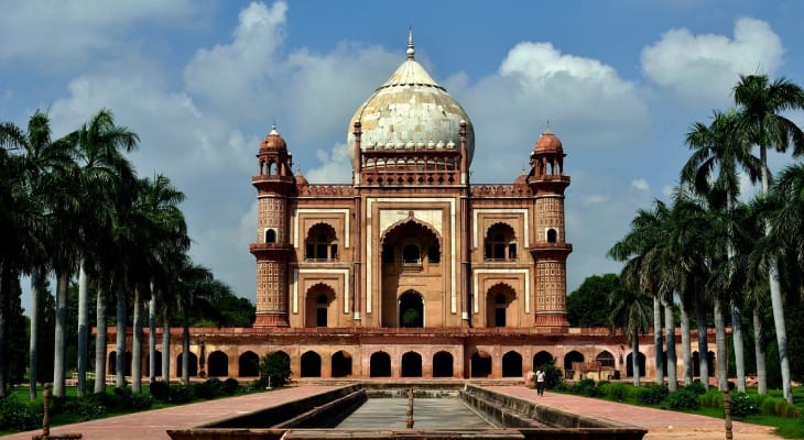 Safdarjung Tomb